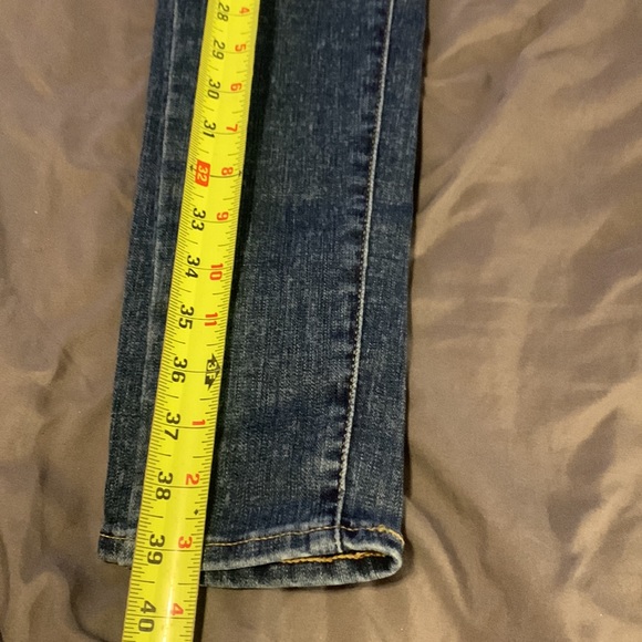 LEVI’S SKINNY JEANS - Picture 7 of 7